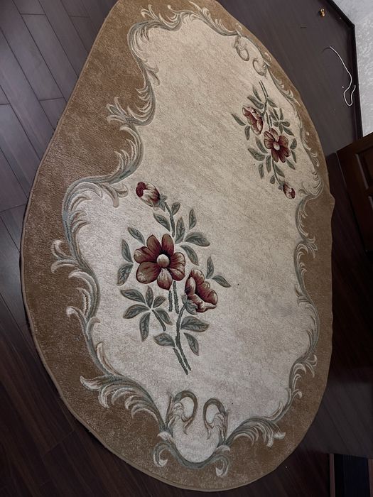 Продам овальный ковер