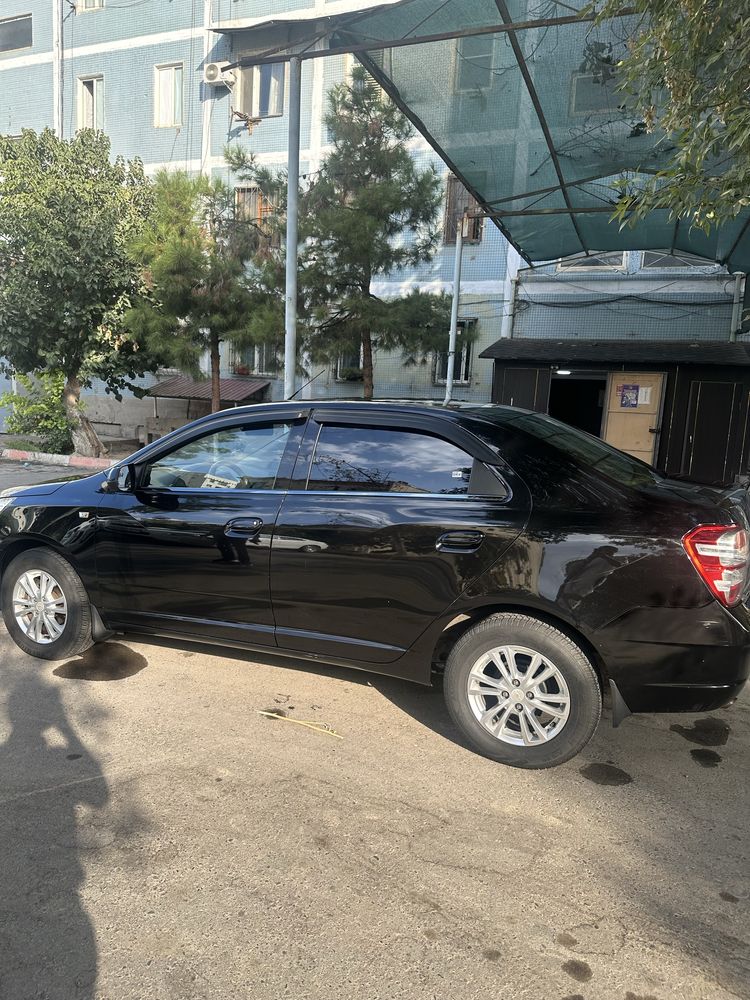 Продам Cobalt, 4-poz, Qora GBO, 2021, A/T.