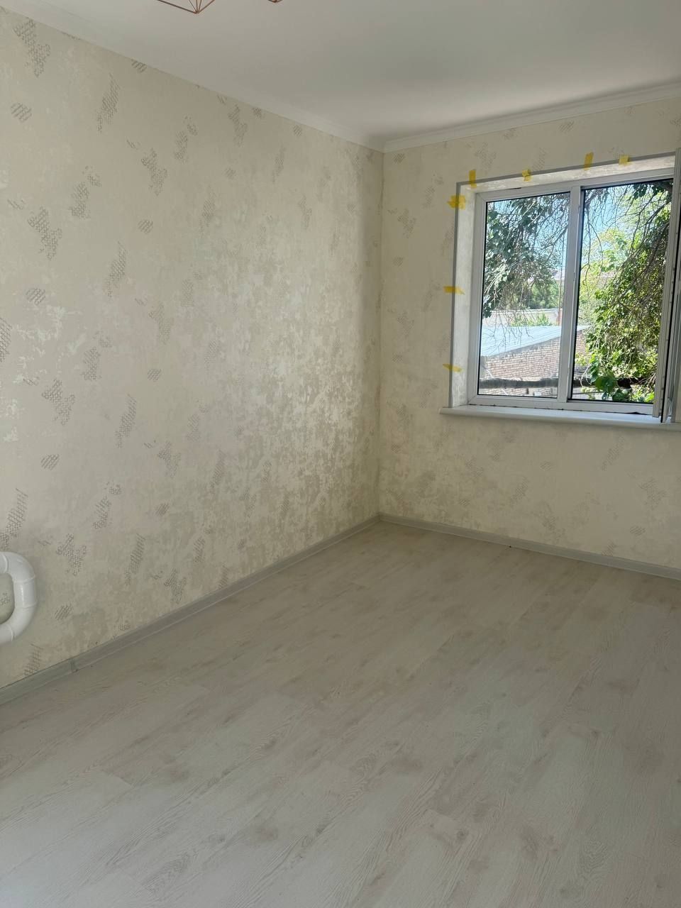 2 xonali uy sotiladi kafe bahorda