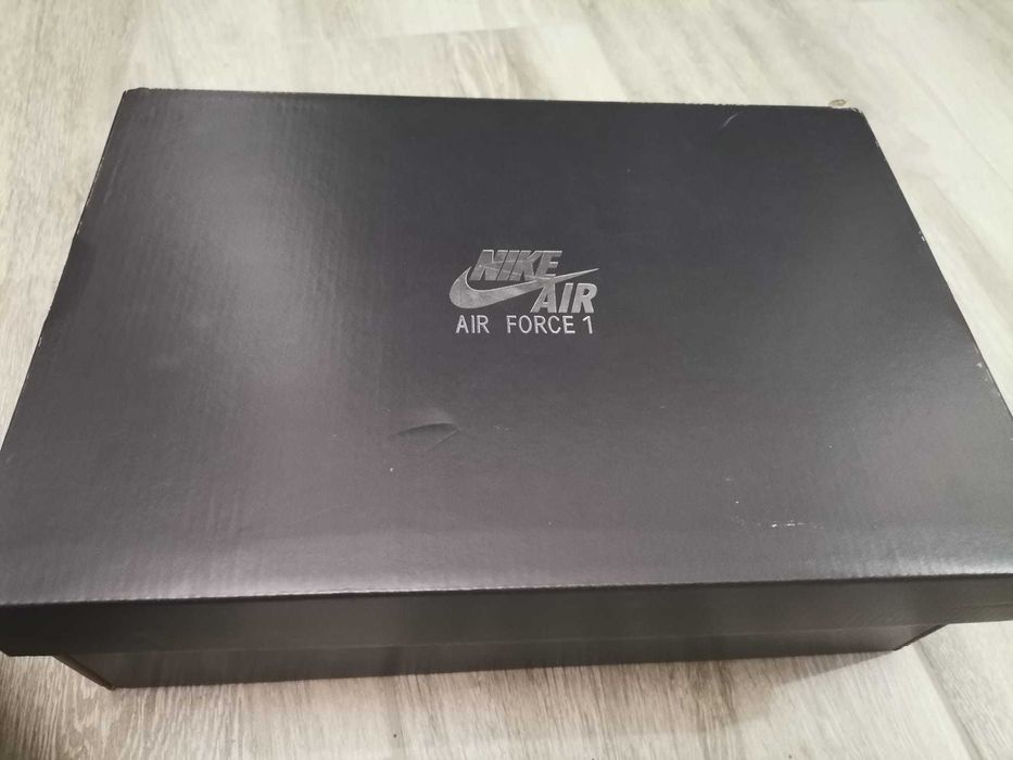 nike air force mid triple black