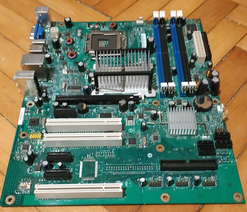 Placa de baza Intel DG33FB - Socket 775,  Intel G33 Express Chipset