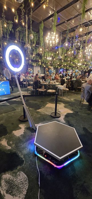 Vând Platformă Booth 360 / Vogue Box/ Oglinda Cabina Foto Booth