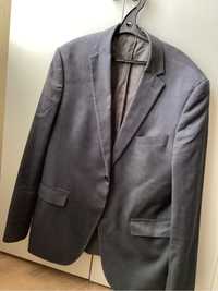 Пиджаки 52-54 размер по 3000