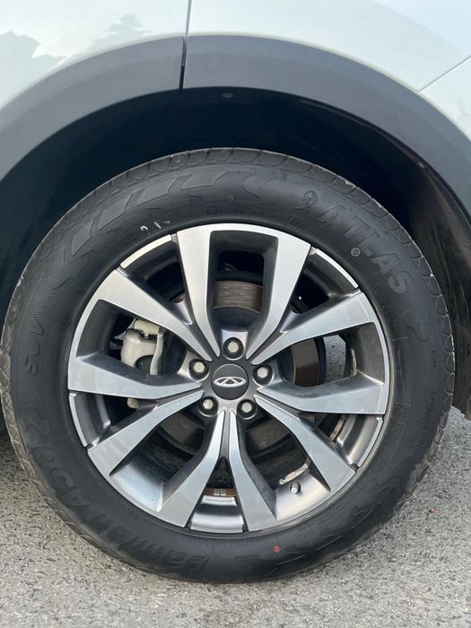 Летняя резина в отличном состояний