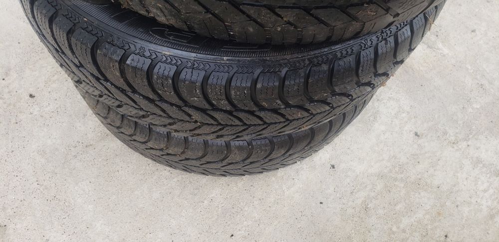 Anvelope iarna 185/60 r14