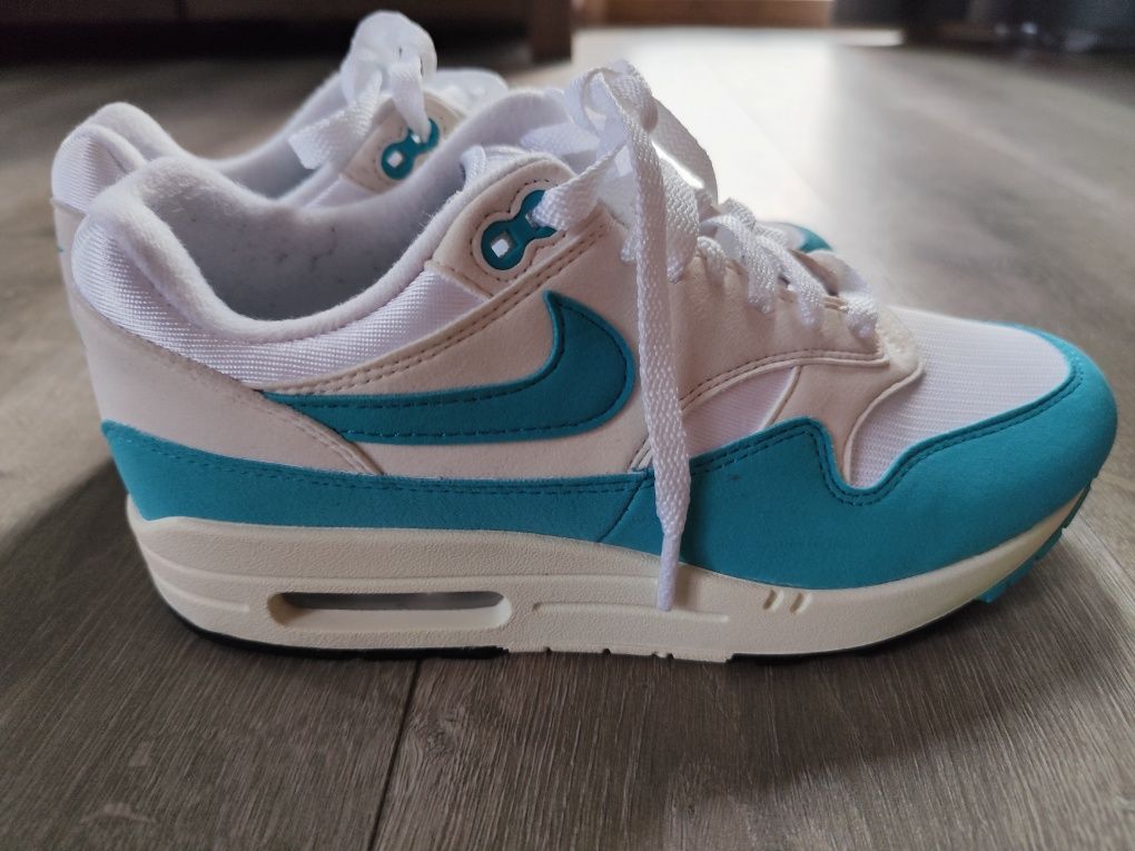 Nike Air Max 1 87