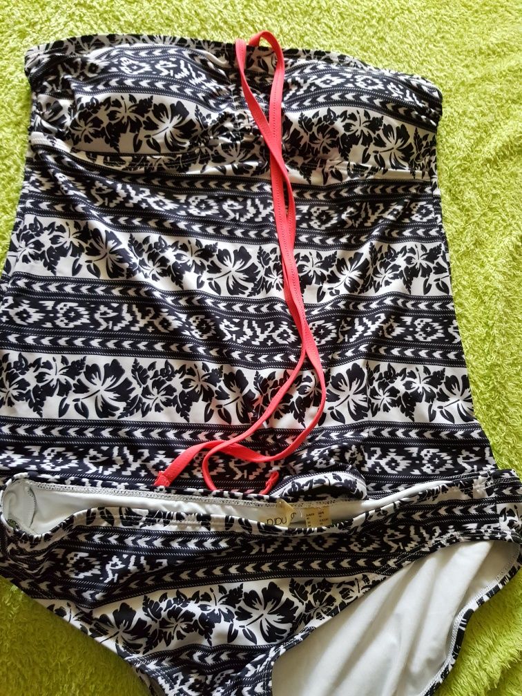 Costum baie întreg  2 pcs