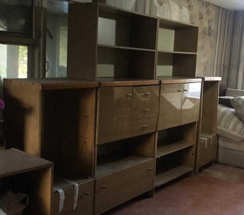 Одам даром белорусскую стенку