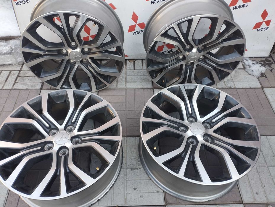 Диски литые аутлендер