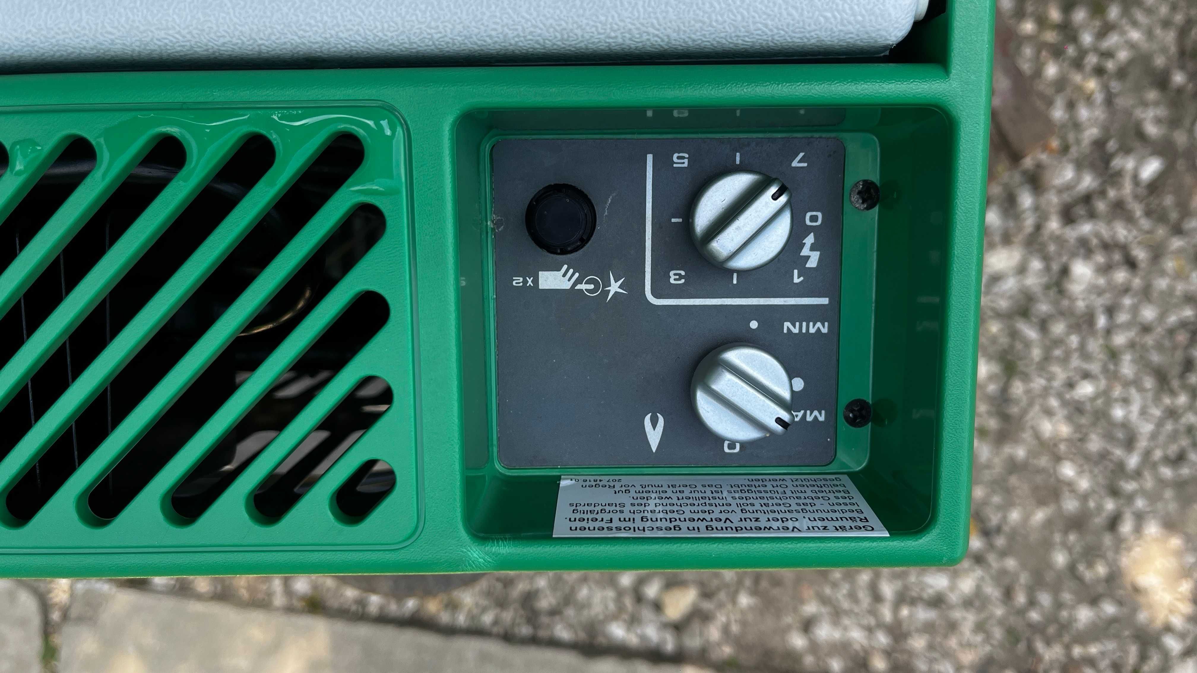 Lada frigider gaz Electrolux , stare impecabila !  - gaz, /220v/12v