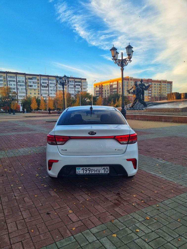 Продам Kia rio 2019