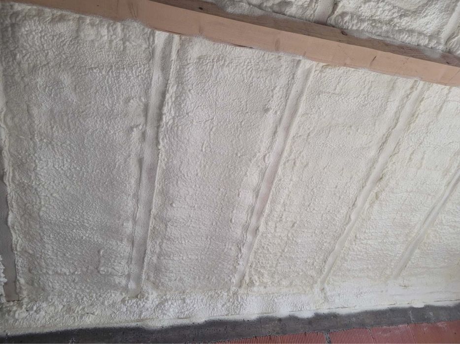 Izolații cu spuma poliuretanică