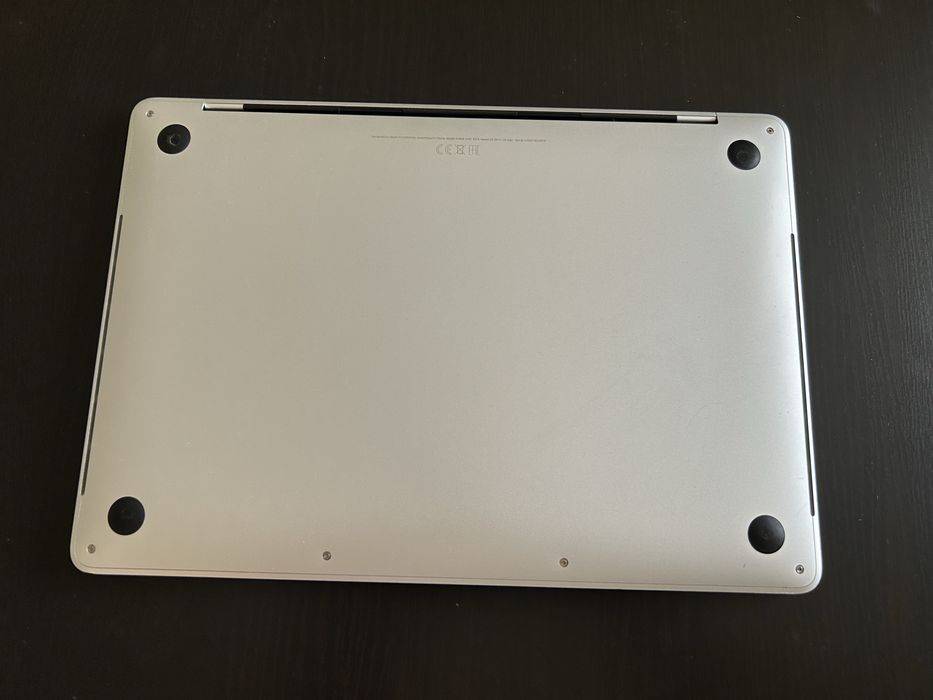 Macbook Pro A1989 13" i5 8GB RAM 256GB 394 cicluri