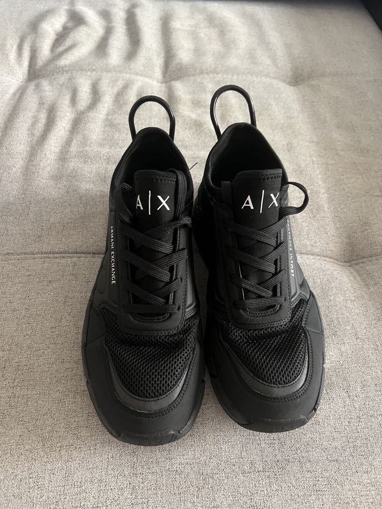 Adidasi Armani Exchange