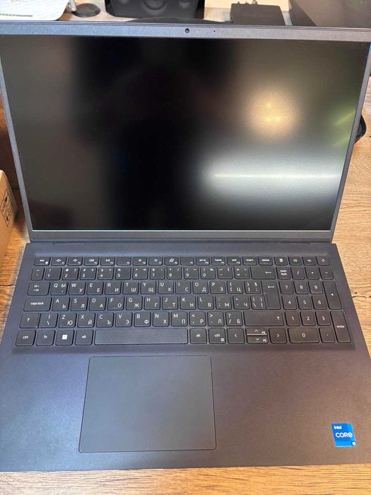 Лаптоп Dell Vostro 15 3530 / Intel Core i5-1334U Гаранция+Застраховка