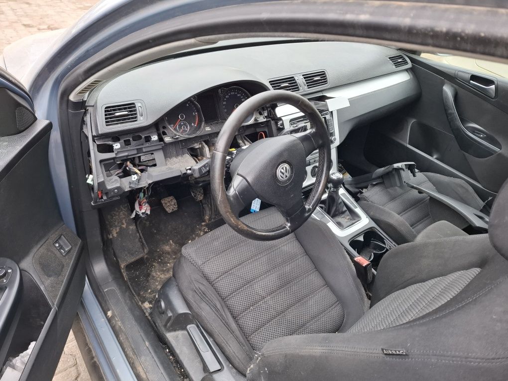 Piese/Dezmembrez VW Passat B6 Variant 2.0TDi 125kw 170cp  CBBB An 2010