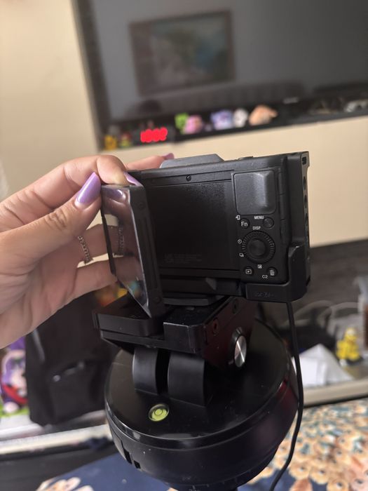 Sony ZV-1. Cameră compactă pentru vlogging / content creation