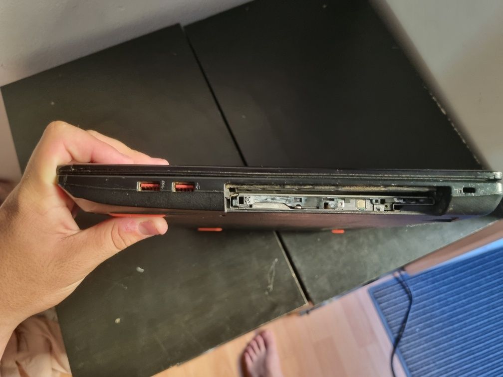 Laptop Asus  STRIX  DE PIESE