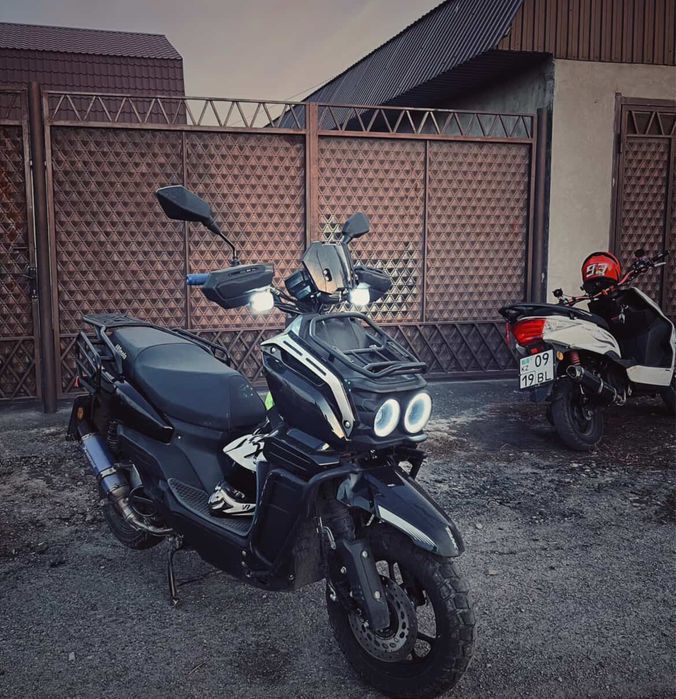 Скутер Танк 150 cc