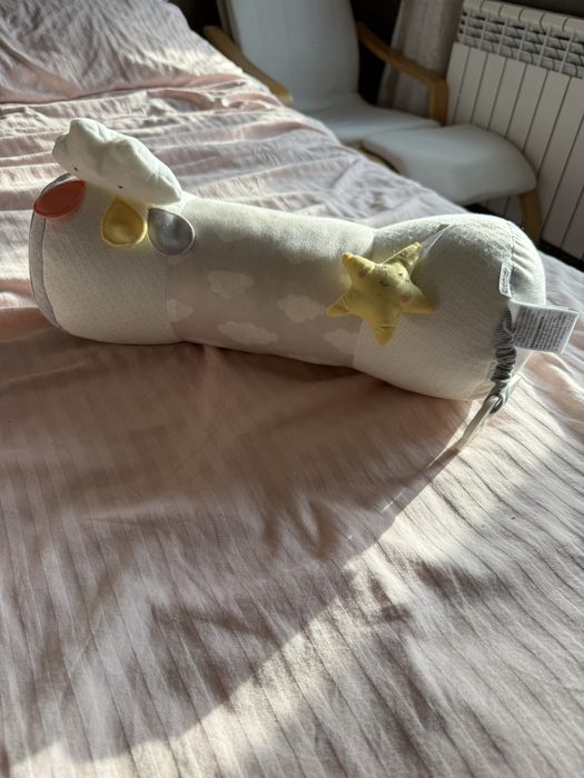 Бебешка възглавница за игра по корем Mamas and Papas