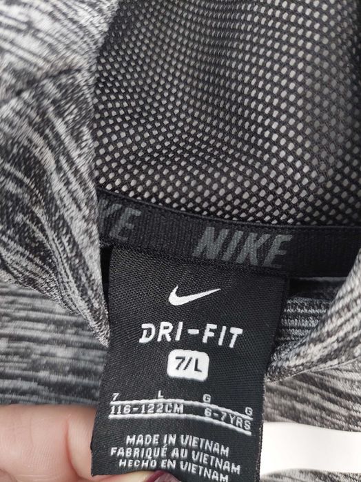 Детски суитчър NIKE размер 116-122