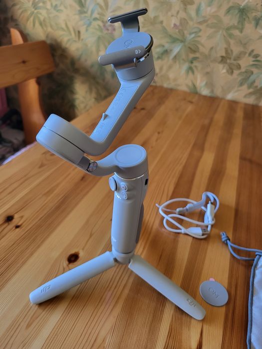 Жироскопичен гимбъл dji osmo mobile 5