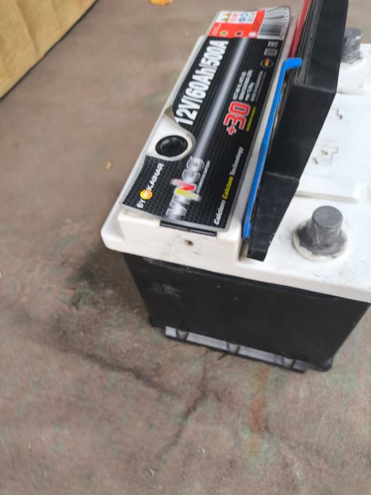 Аккумулятор б/у продам