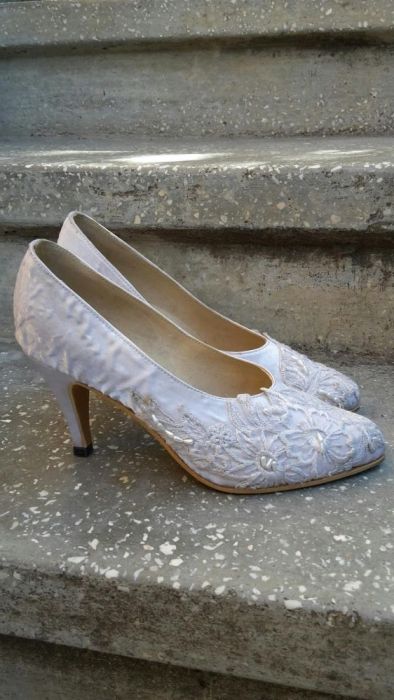 Pantofi de mireasă