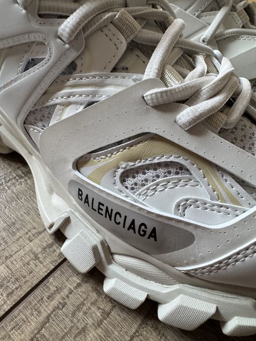 Balenciaga Track