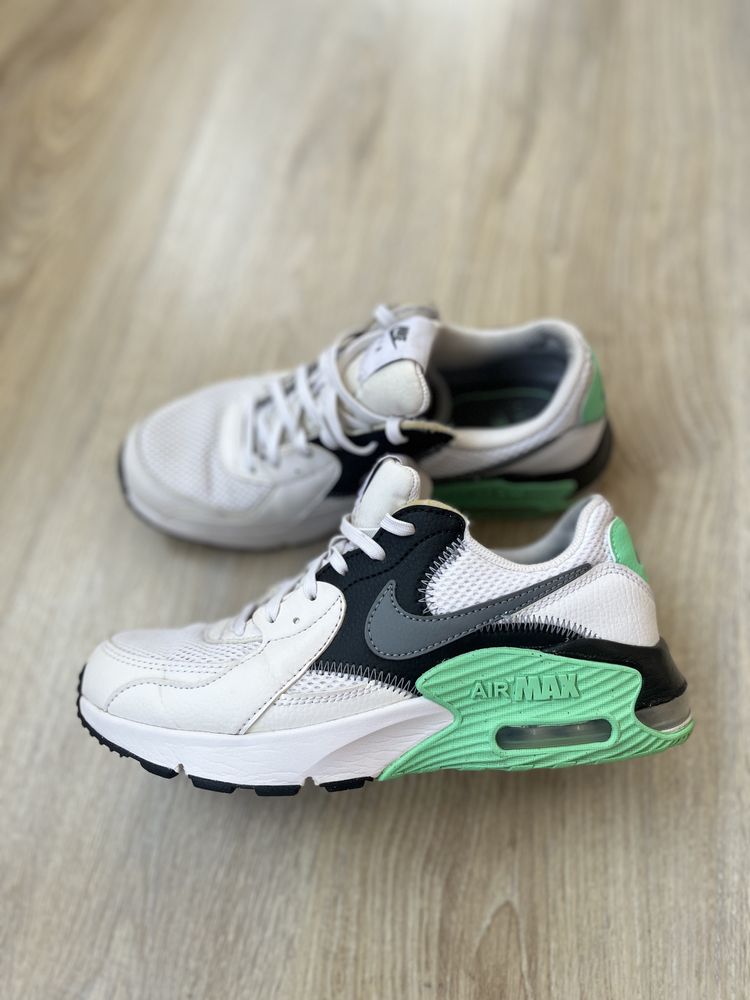 Nike air max дамски маратонки (38) номер