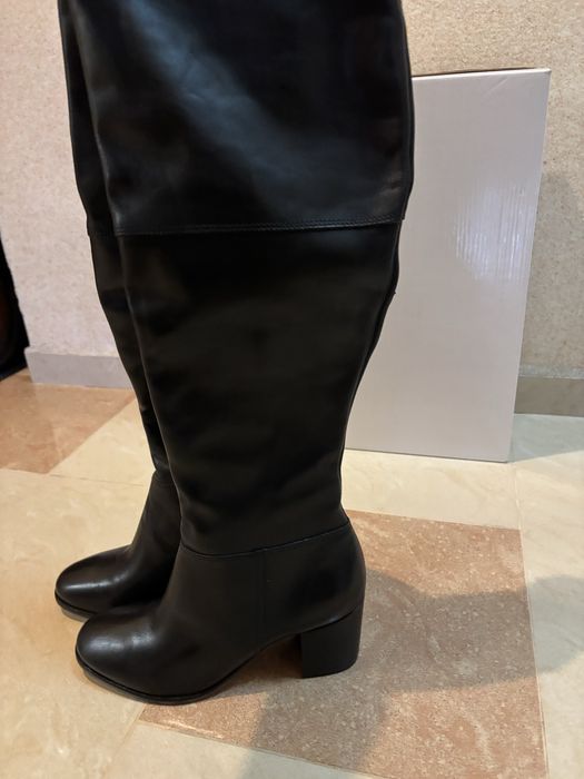 Дамски ботуши чизми номер 39