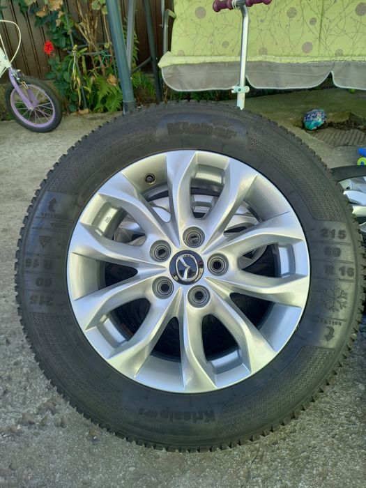 Jante 5×114,3 anv 215/60/16 m+s Mazda ,Dacia Duster,Renault,,Hyundai