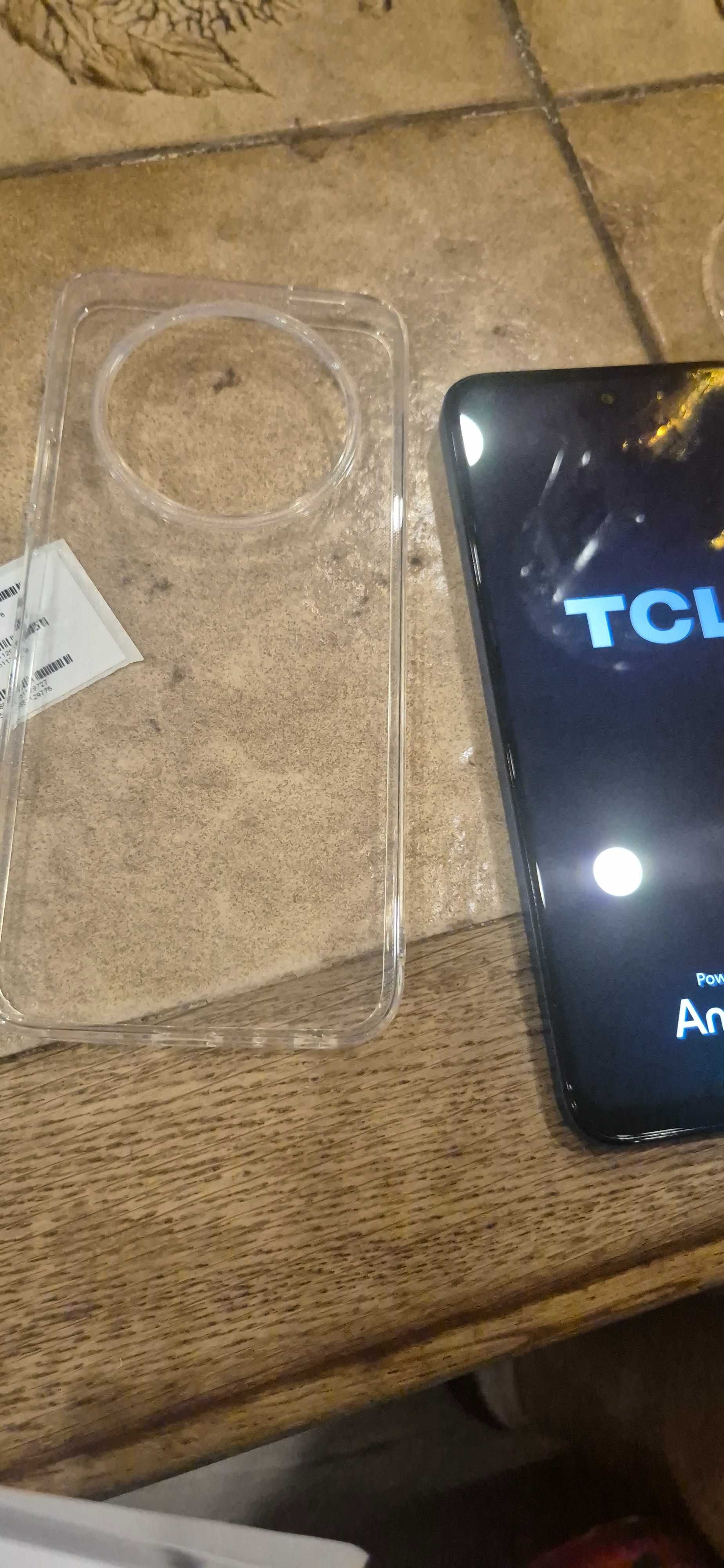 TCL 605 12GB Smartphone