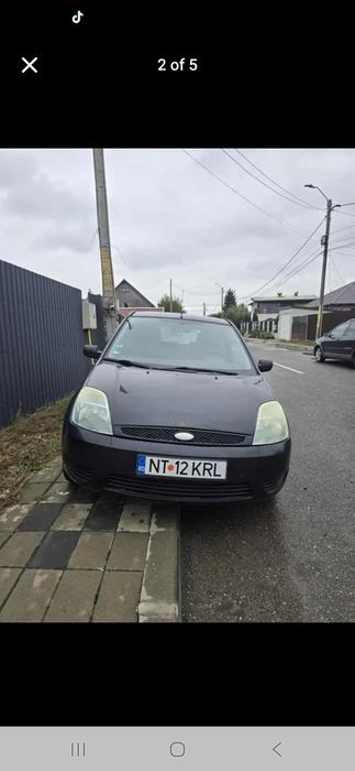 Vand ford fiesta an 2005 în stare bună de funcționare motor 1.6 diesel