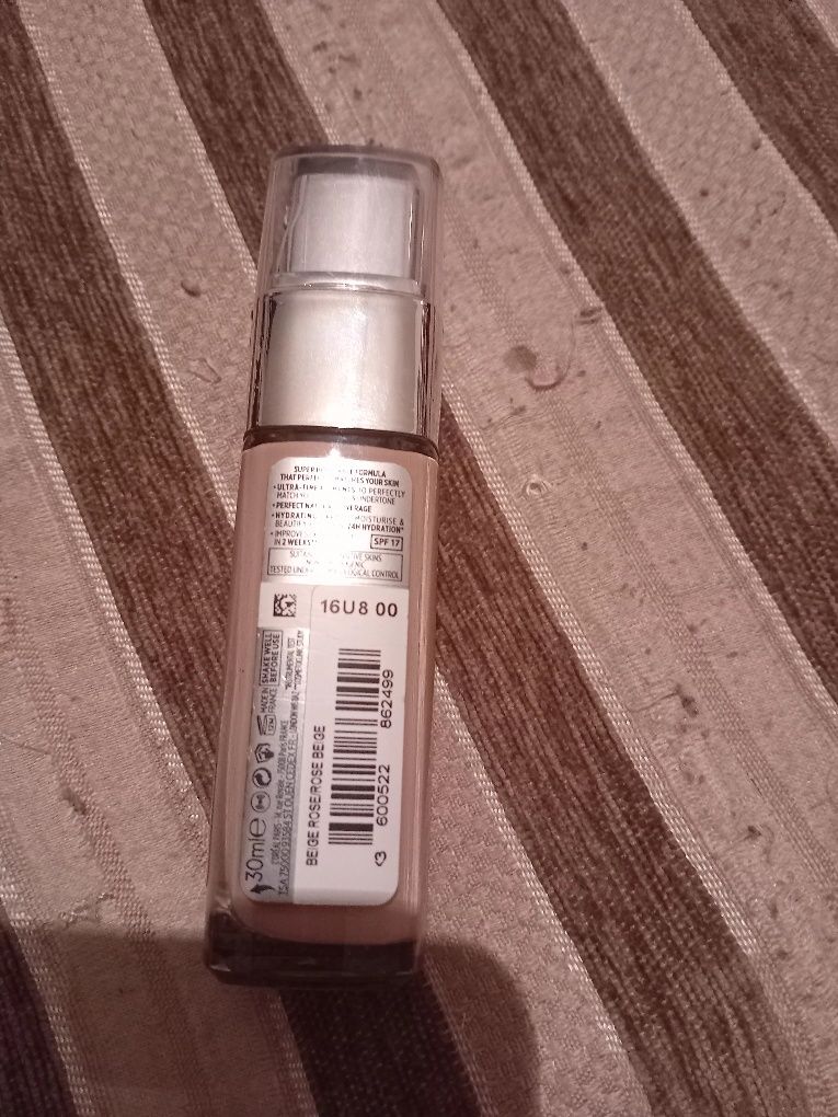 L'OREAL True Match Foundation!- 50%!