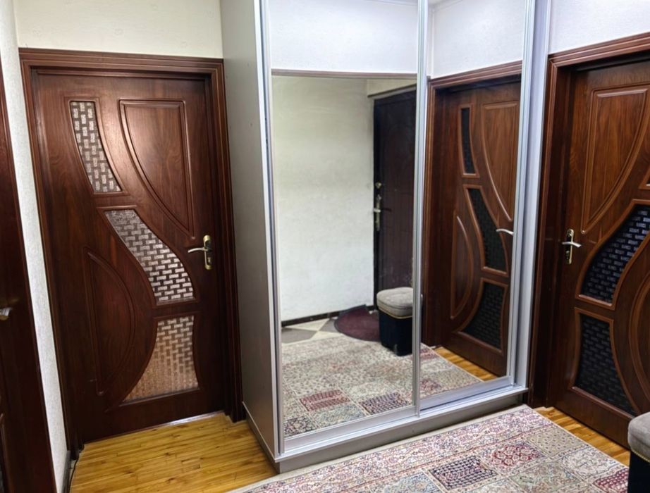 Юнусабад 15, 4/4/5 УлУчШеНкА Неторец Балкон 6*2 ЧаСтИчНо МеБеЛиРоВаНаЯ