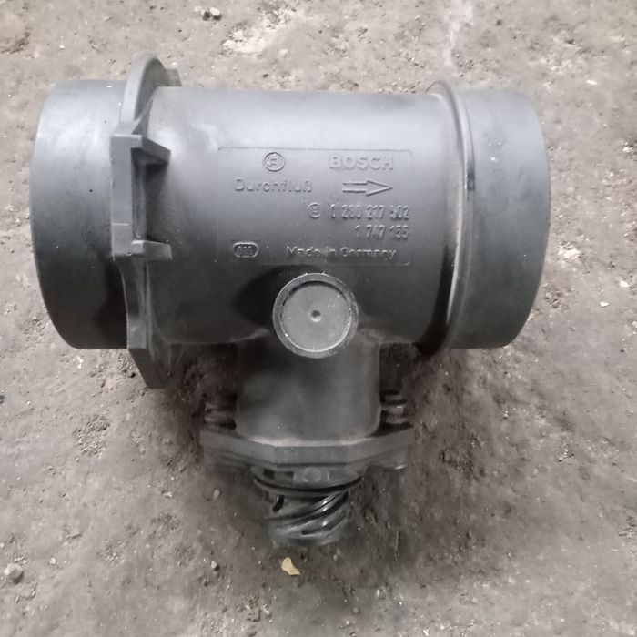 Датчик массового расхода воздуха