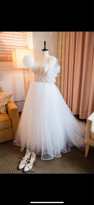 Rochie mireasa cu trena