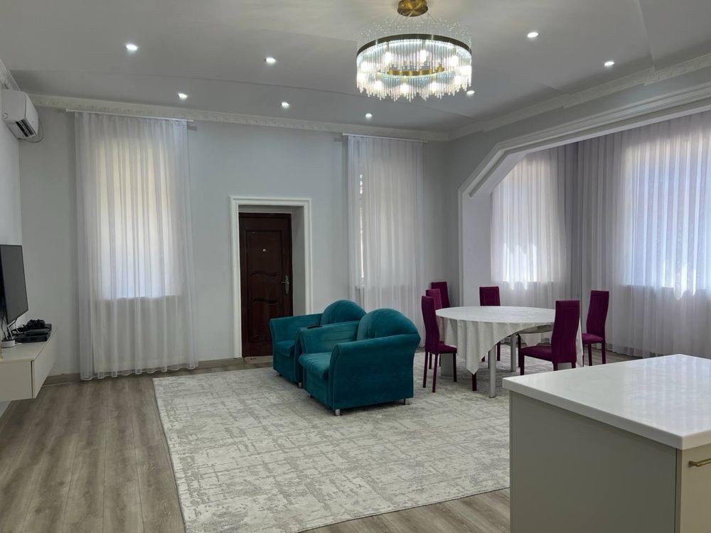 Продается угловой участок с домом