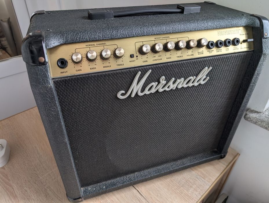 Amplificator Marshall Valvestate 8040