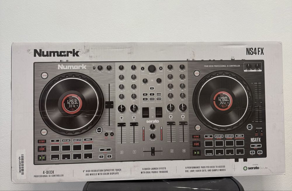Consolă de DJ cu 4 canale Numark NS4FX Sigilata Oferta M