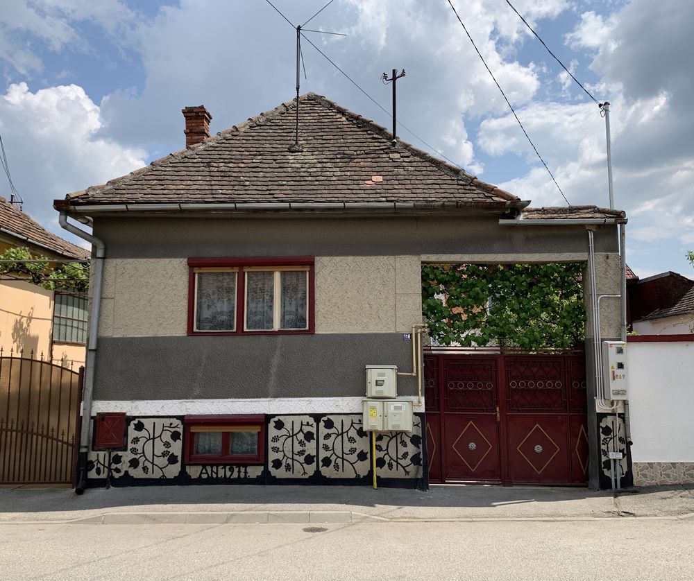 Casa 3 camere, pivnita, gradina, pod, curte, Terezian Sibiu