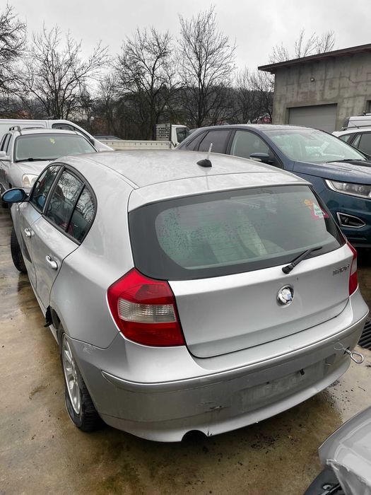 Dezmembrez BMW seria 1 an 2006 motor 2000 diesel 163 cai