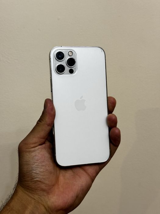 Iphone 12 pro. 128гб. Отличный!