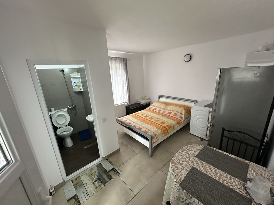 Închiriez garsoniere 16mp in zona Phoenix Gym / Staer