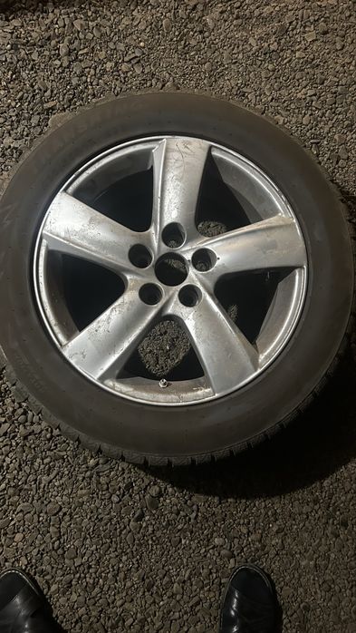 Продам диски с шинами