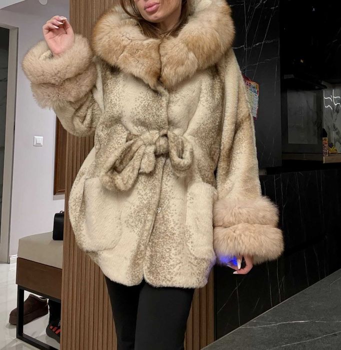 Blana naturala de vulpe NOU