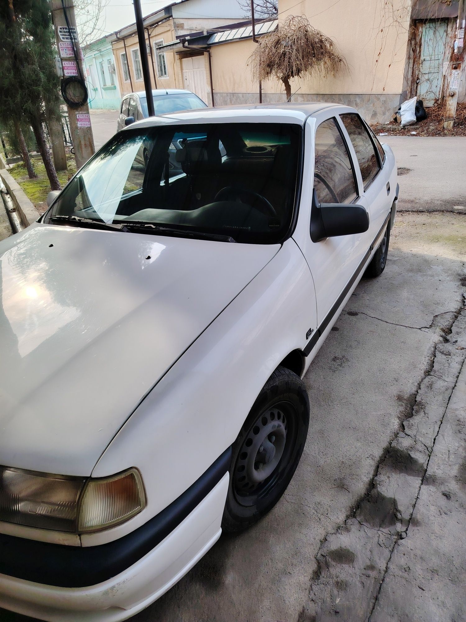 Opel Vectra A 1994 yil benzin 2500 $