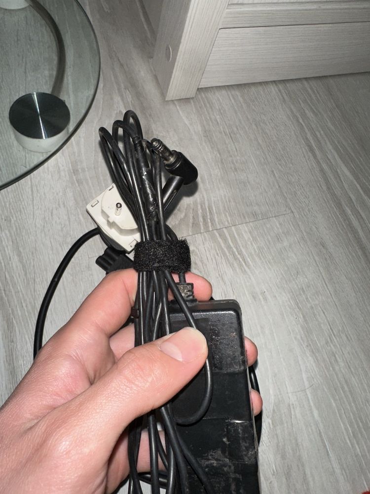 Notebook Quvvatlagich 19.5V Arzon narxda