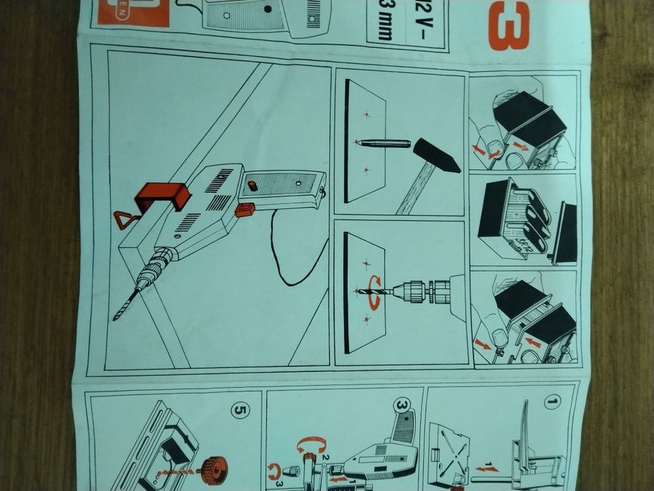 Продавам  детска играчка бормашина със стойка Piko hobby SM3 / 12 V